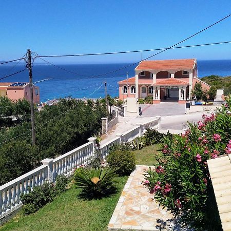 Spiros Maria Studios Agios Stefanos Avliotes  Eksteriør bilde