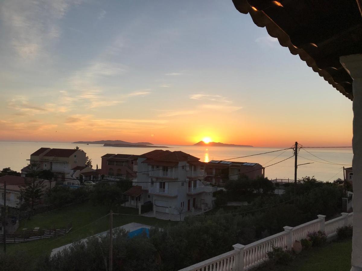 Spiros Maria Studios Agios Stefanos Avliotes  Eksteriør bilde